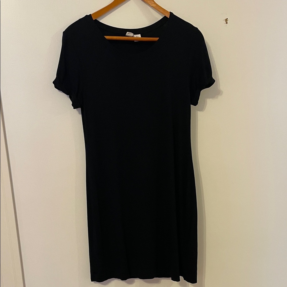 Artisan NY Black Short Sleeve Jersey Dress